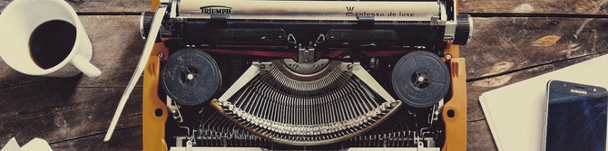 Triumph Typewriter - LinkedIn Background - Get some inspiration!