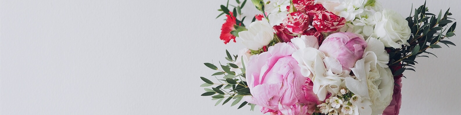 Gorgeous Bouquet - LinkedIn Background - Get some inspiration!